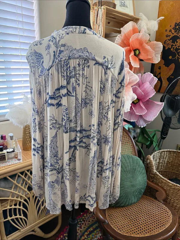 Free People Metallic Blooms Blush Peacock Print Boho Hippie Button Up Top - Image 3