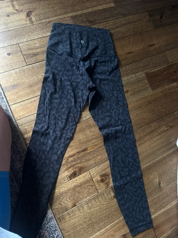 Lululemon Align Leggings 25" High-Rise - Image 2