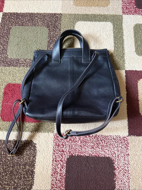 Fossil Black Leather  Backpack - Image 2