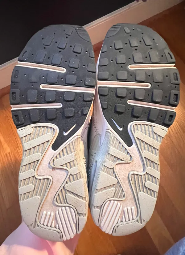 Nike Air Max - Image 9