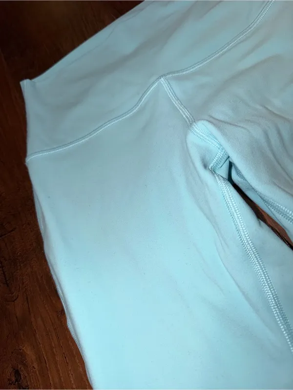 Lululemon Light Blue Leggings - Image 4