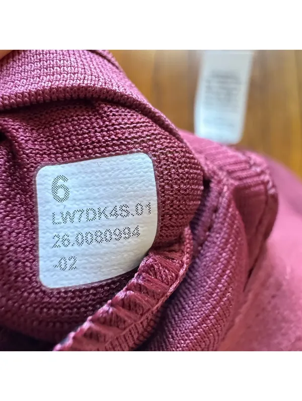 Lululemon Swiftly Mid-Rise Short 3” Burgundy Bay Size 6 NWT - Image 6