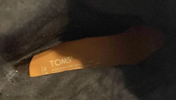 Toms Boots Size 11 Excellent Condition Color Black Heel 3” Stable Leather - Image 4