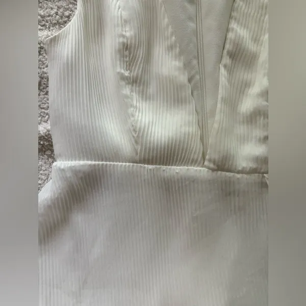 NBD Lexi Midi Dress with Plunge Neckline - Image 9