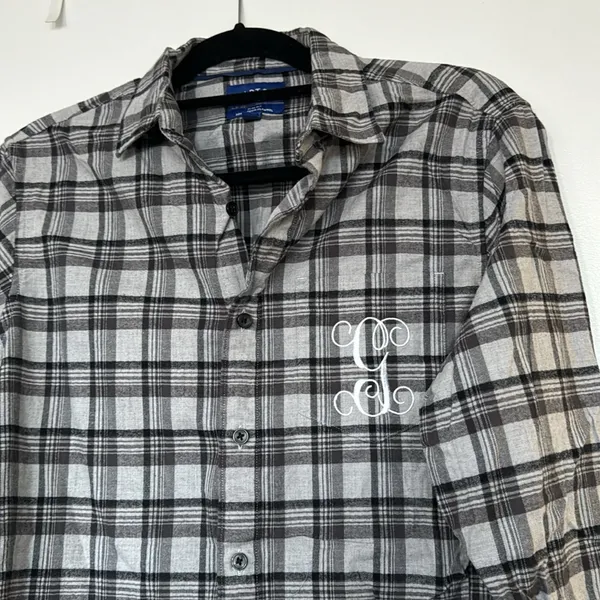 Apt. 9 Plaid Button Down Shirt Size S - Image 2