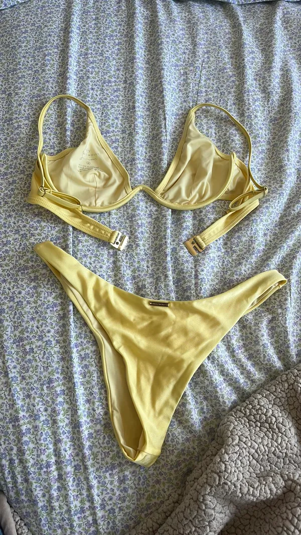 Hello Molly Bikini Set - Image 3