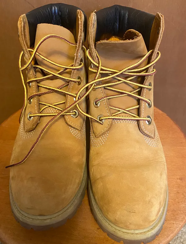 Boots - Image 2