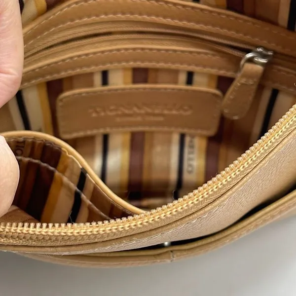 Tignanello tan leather crossbody. 21” handle drop. Tan - Image 8
