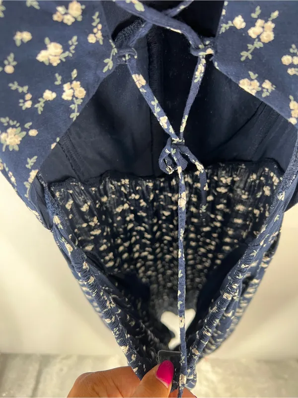 Hollister Navy Floral Puff-Sleeve‎ Midi Dress with Side Slit - Image 11