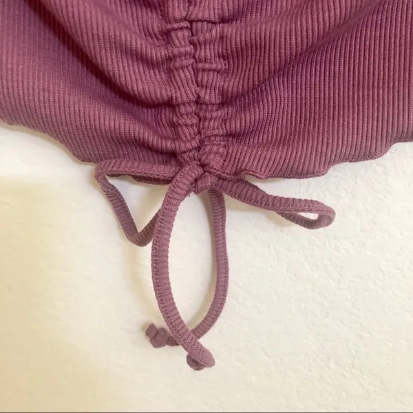 Active USA maroon crop top S - Image 4