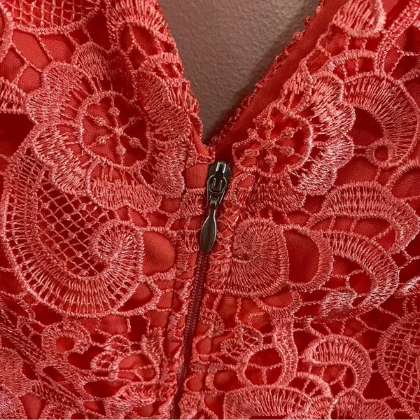 ASOS Paper Dolls‎ Coral Lace V Neck Bodycon Pencil Cocktail Dress Sz 8 NWT - Image 8