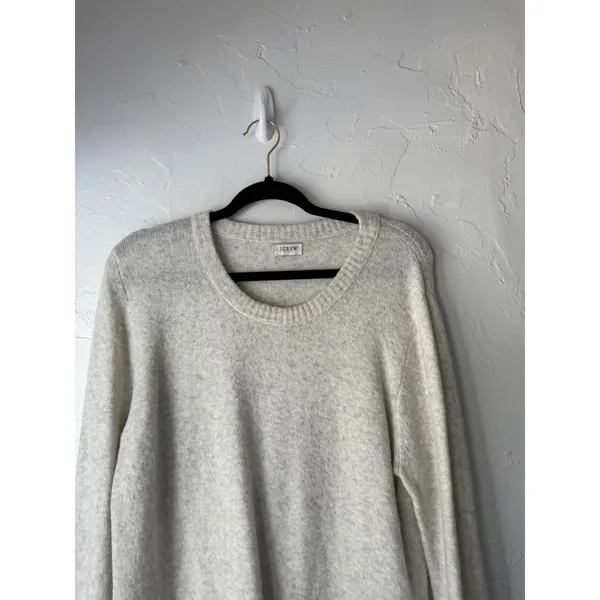 J Crew Sweater Heathered Light Gray Knit Pullover Top Minimalist Clean‎ Girl - Image 2