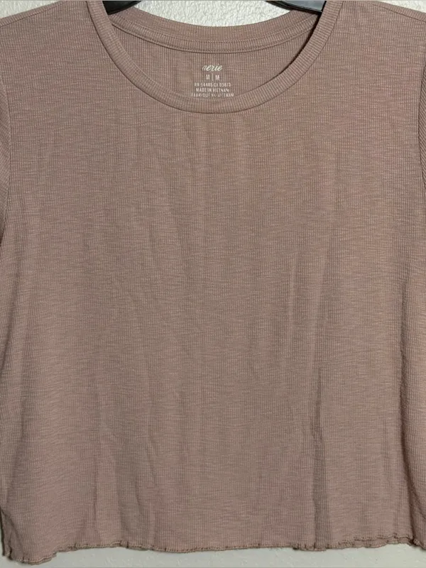 Aerie Women's Mauve‎ Tan Ribbed Crewneck Short Sleeve Crop Top Minimalist size M - Image 3