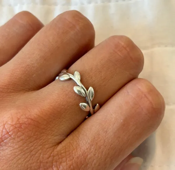 Tiffany Paloma Picasso Olive Leaf Ring - Image 3