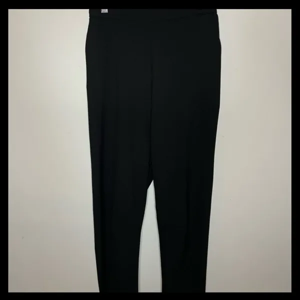 Basic Elastic Waist Ankle Joggers in Black With Pockets XS NWT - Image 8