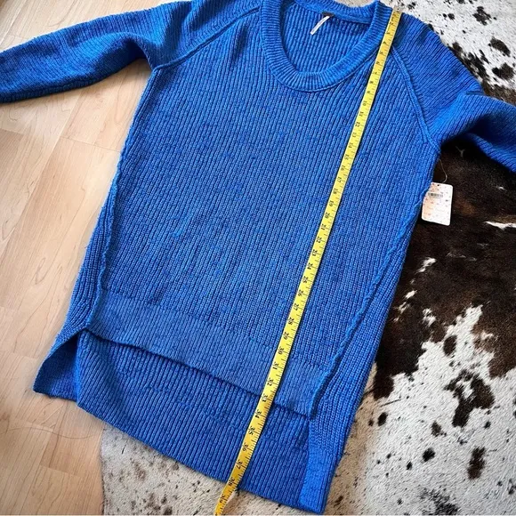 FREE PEOPLE NWT Blue‎ Cerulean Oversized Knit Sweater Size Small - Image 7