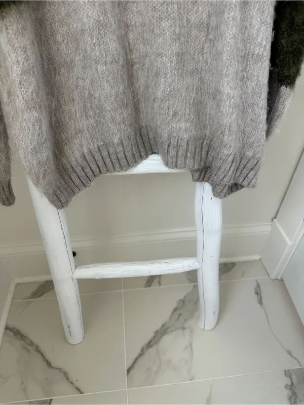 Nordstrom bp Label Oversized Brushed Trixie Colorblock Fuzzy Knit Sweater Size M - Image 5