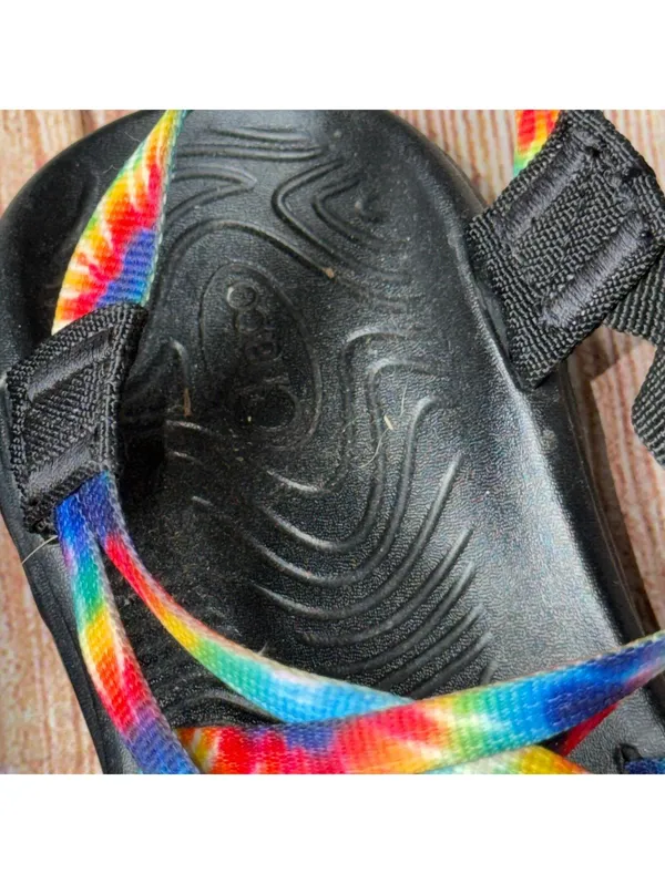 Chacos Women's Size 6 Rainbow Strap Sandals - Image 4
