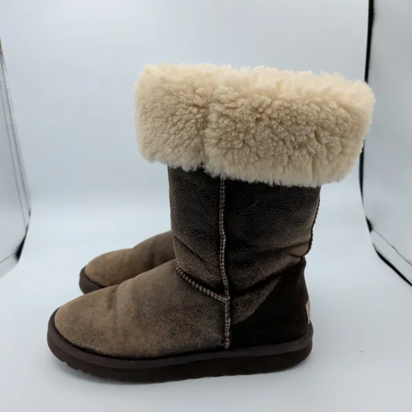 UGG Classic Tall Bomber‎ 5804 Sheepskin Lined Winter Boots Women Size 7 - Image 10