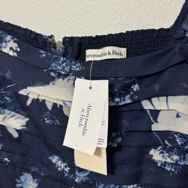 NEW Abercrombie & Fitch Emerson Chiffon Floral Navy Blue Midi Dress Medium NWT - Image 4