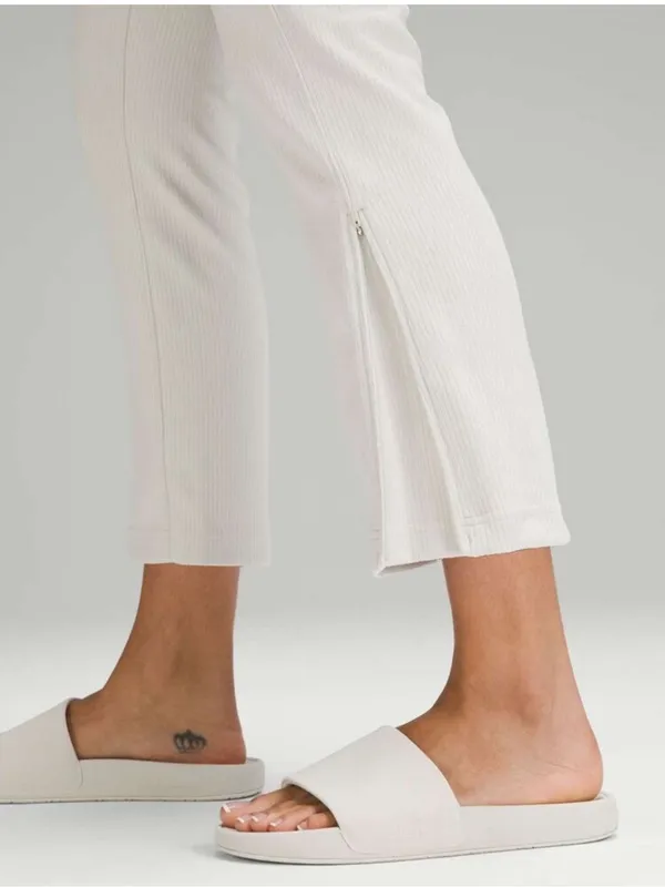 Lululemon Ribbed Softstreme Zip-Leg High-Rise Cropped Pants 25" in Bone Size 10 - Image 9