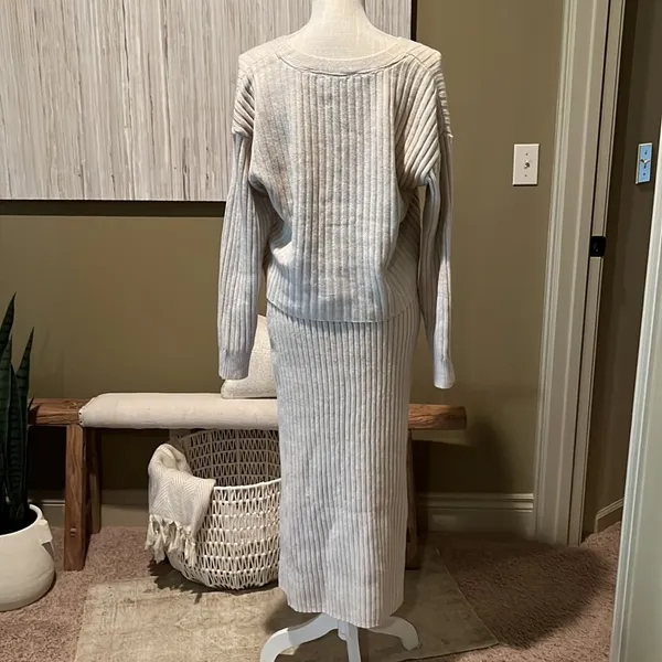 Current Air Trend Savvy Midi Ribbed Knit Cardigan and Skirt Set - Image 4