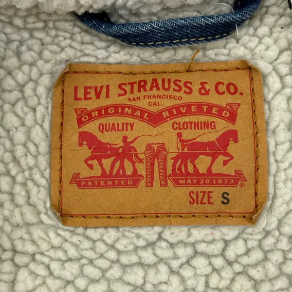 Levi’s Premium Blue Denim Sherpa Snap Button Long Trucker Jean Jacket Unisex S - Image 4