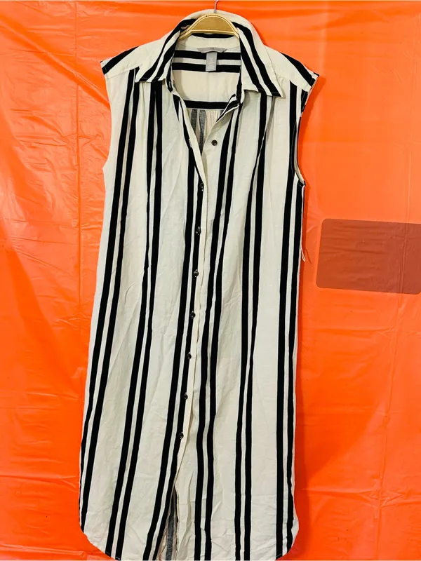 H&M Black & Cream Sleeveless Button-Front Striped Maxi Dress - Image 8