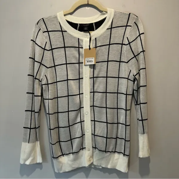 NWT Halogen Contemporary Plaid Checkered Stretch Button Down Cardigan Sweater Md - Image 2