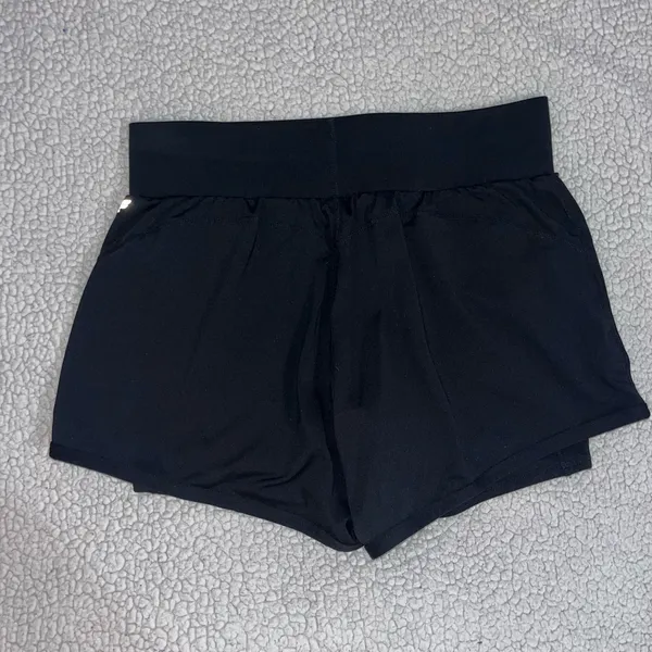 Fabletics Shorts High-Waisted - Image 3