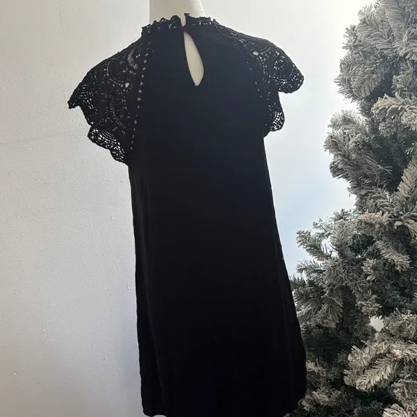 Entro Black Lace Mini Dress - Image 3