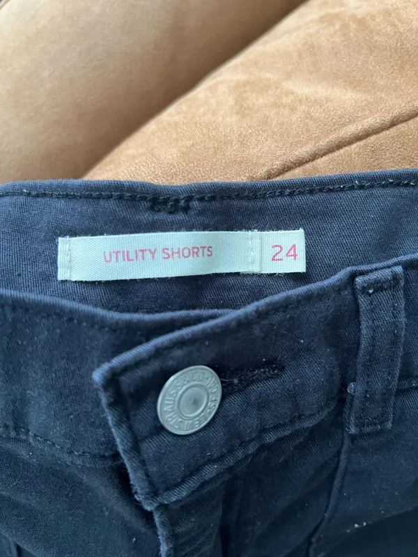 Levi’s Utility Shorts - Image 2