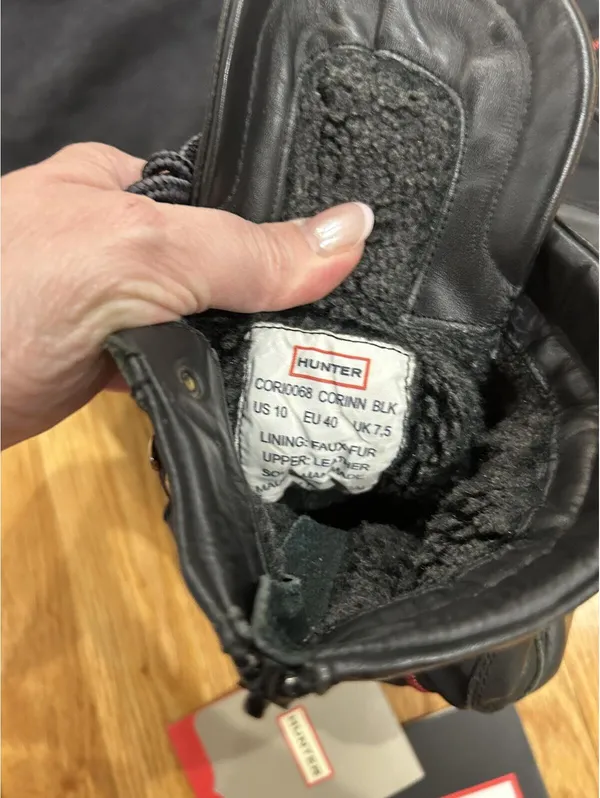 Hunter Black Lace-Up Waterproof Winter Boots with Box and Care Card US 10/ UK7.5 - Image 7