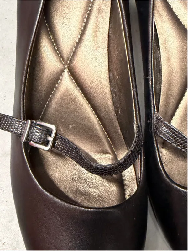 Easy Spirit Black Gold Mary Jane Heels Size 7W - Image 3