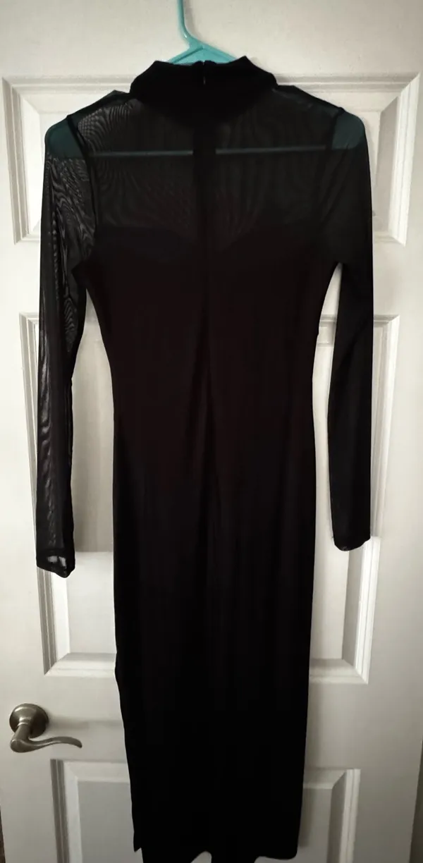Petal & Pup Farrow Long Sleeve Midi Dress Black - Image 2