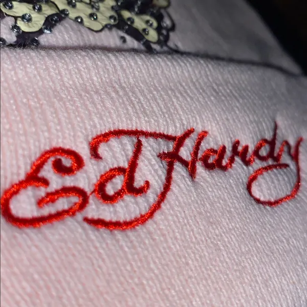 Ed Hardy Beanie embroidered and rhinestones in Blush Pink - Image 2