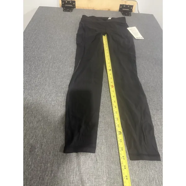 Lululemon NWT Women's Chase The Chill SHR Tight 28" Black Sz 6 - Image 3