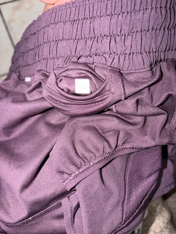 Lululemon Hotty Hot Low-Rise Lined Short 2.5 size 2 - Image 3