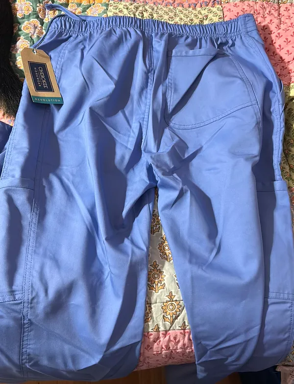 Authentic Cherokee Workwear BNWT Scrub Set - Image 4