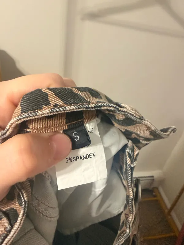 Amazon Leopard Barrel Jeans  - Image 4