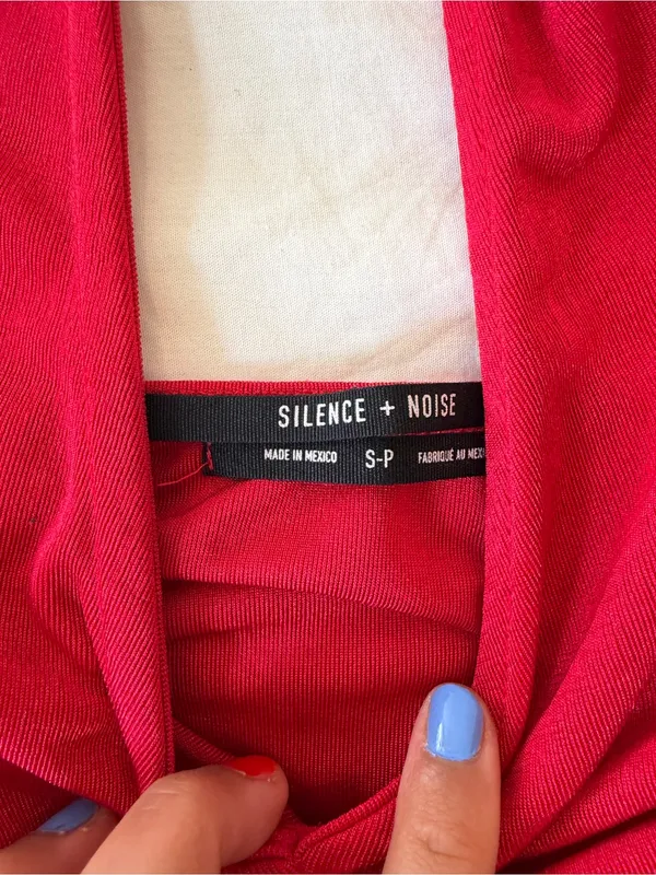 Urban Outfitters Silence + Noise Naomi Ruched Halter Top S - Image 4