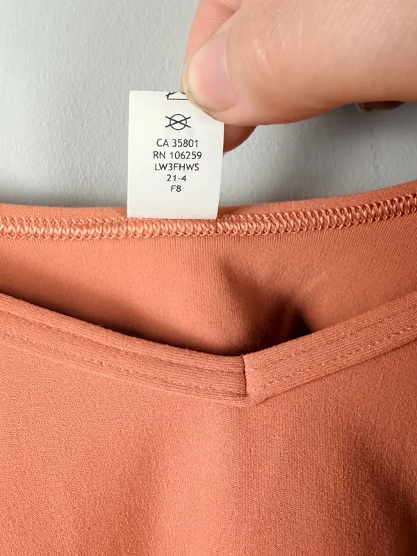Lululemon Align Long Sleeve Shirt in Dusty Clay size 8 - Image 4