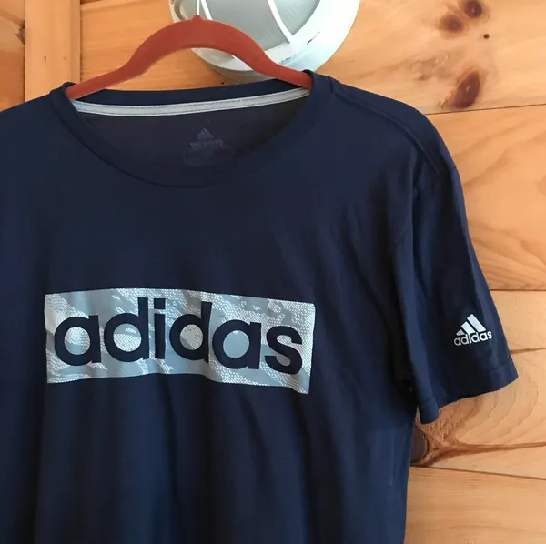 Adidas NAVY BLUE  SPELLOUT LOGO GRAPHIC TEE BASIC CLOSET ESSENTIAL - Image 2