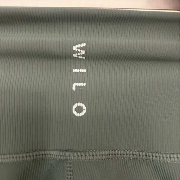 Anthropologie Wilo Base Ribbed Leggings in Green - Image 5