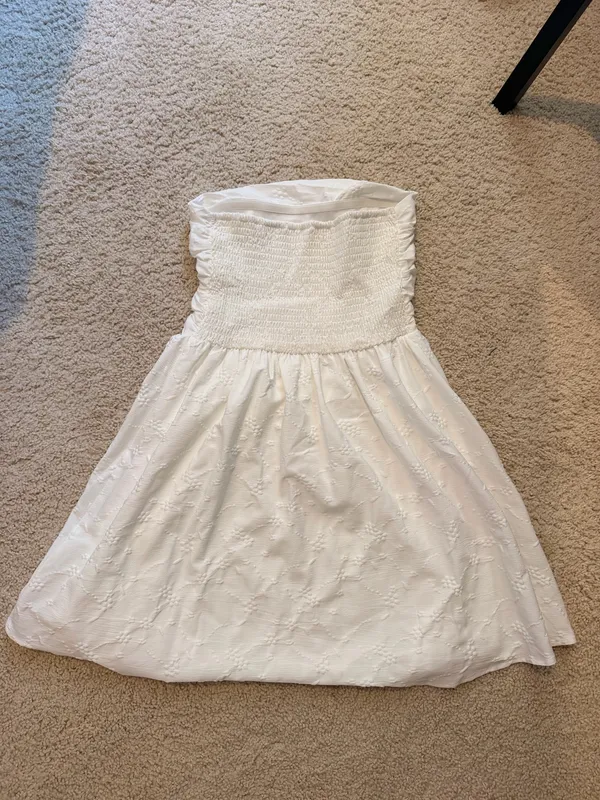 Amazon White Strapless Mini Dress - Image 3