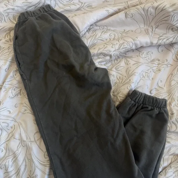 Brandy Melville Rosa Sweatpants - Image 2