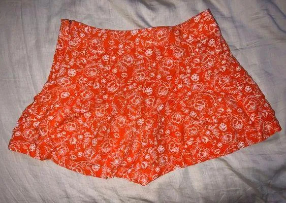 Forever 21 Floral Shorts - Image 3