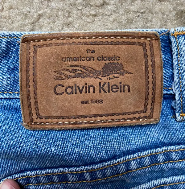 Calvin Klein Jeans - Image 2