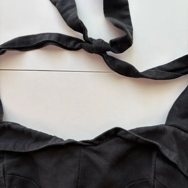 Reformation women’s size 0 Black Halter Crop‎ Top - Image 4