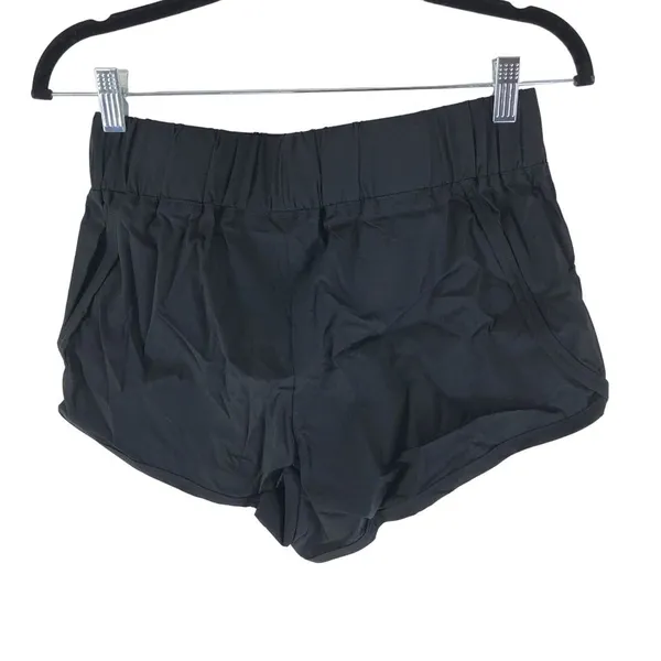 Halara High Waisted Dolphin Hem Casual Shorts 2" Black M - Image 4